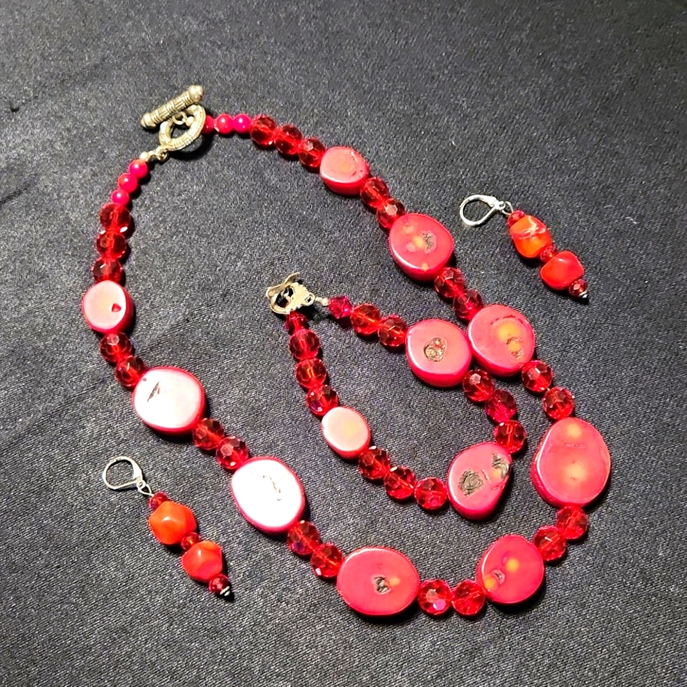 Beautiful, rich, burgundy jewelry set.